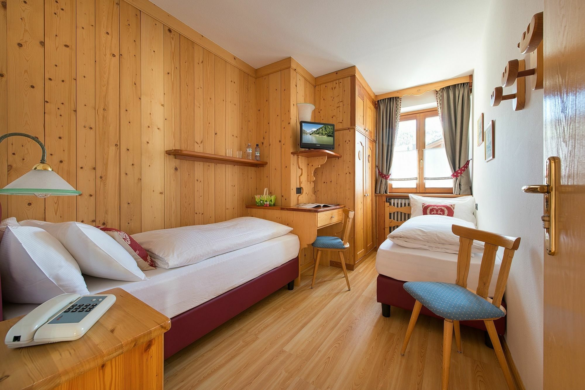 Hotel Posta Livigno Bagian luar foto